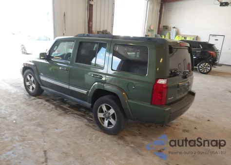 2006 Jeep Commander из США, поврежденный, VIN 1J8HG48K76C332318